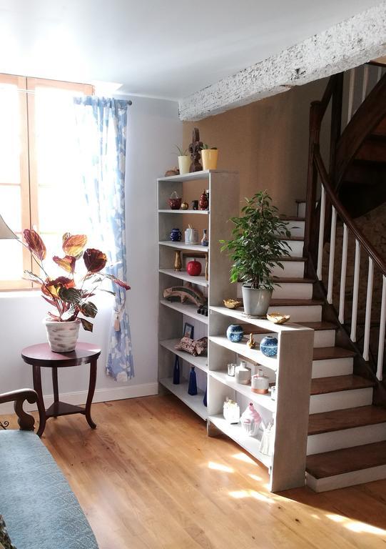 Maison De Textile Apartment Montolieu Luaran gambar