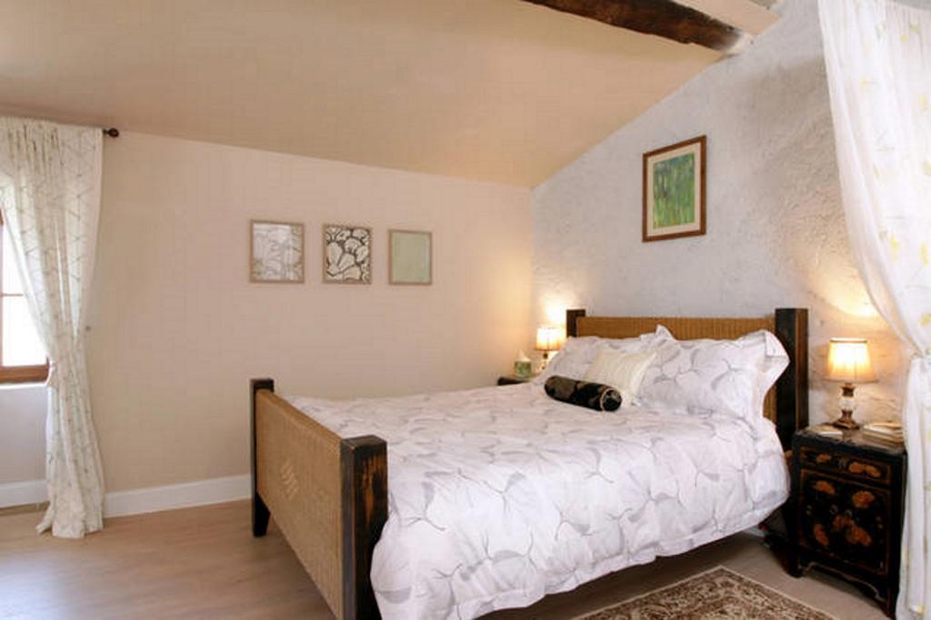 Maison De Textile Apartment Montolieu Luaran gambar