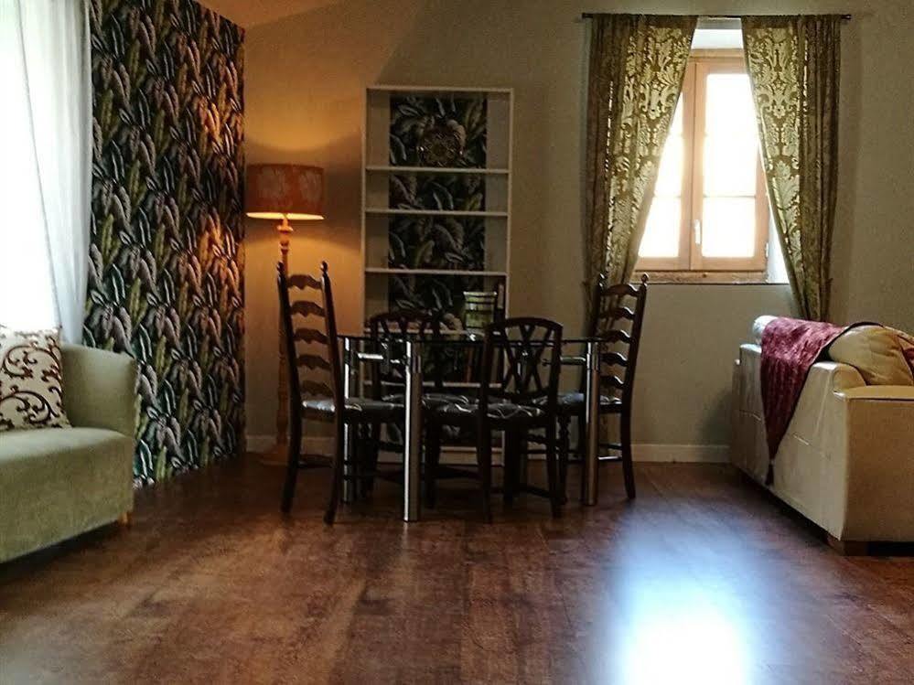 Maison De Textile Apartment Montolieu Luaran gambar